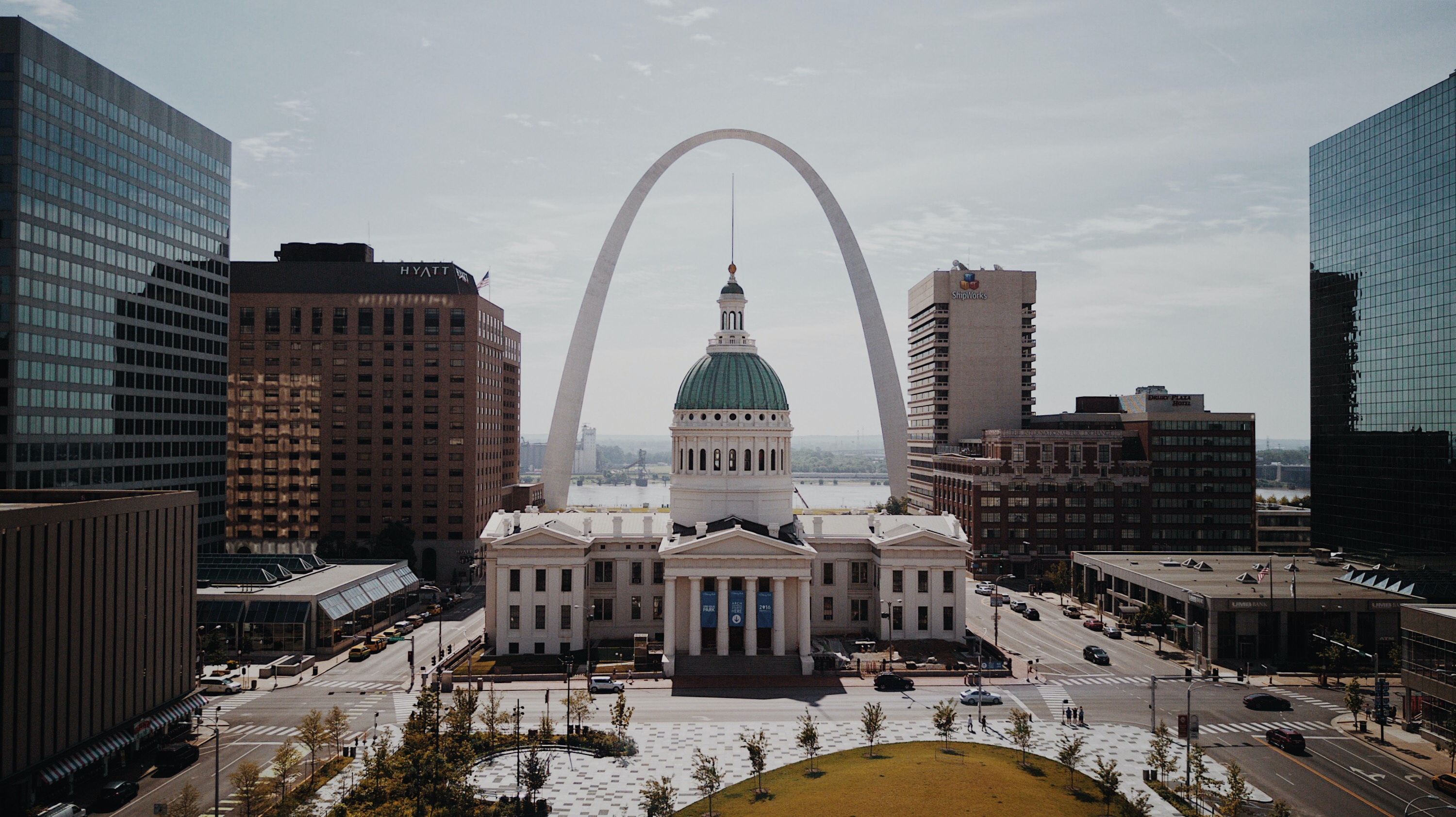 Saint Louis Skyline